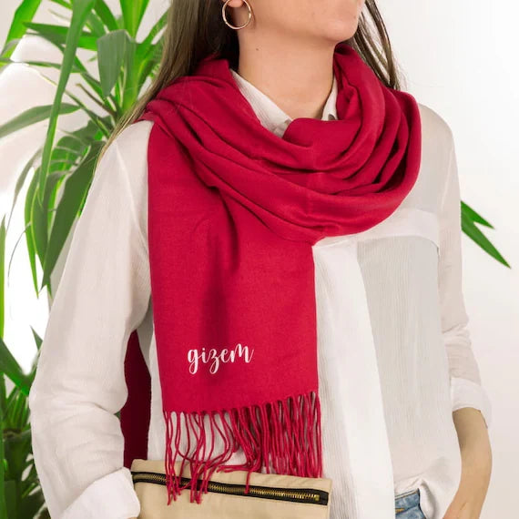 Royal Cashmere Shawl by Luxury Decors UAE – Gifts for Her (Pashmina Scarf for Women)